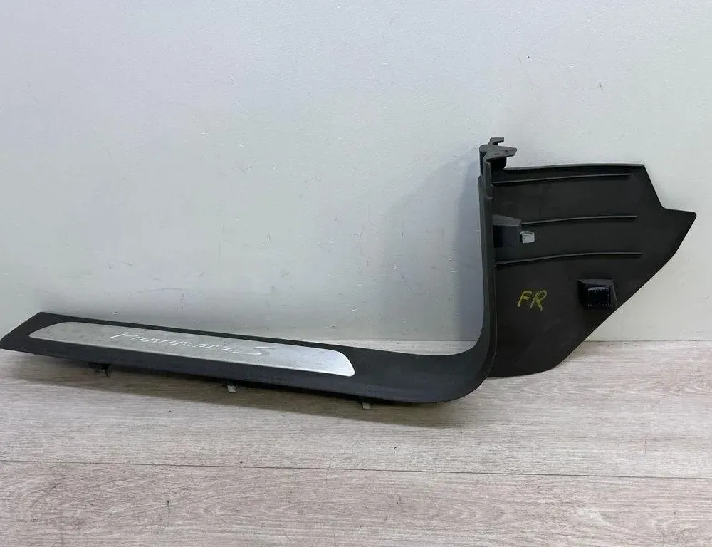 PORSCHE Panamera 970 (2009-2016) Обшивка переднього правого порога 970555518 31416931