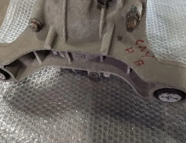 PORSCHE Cayenne 958 (2010-2018) Задній диференціал 4460310090 31423165