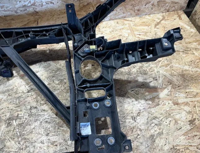 AUDI Q7 4L (2005-2015) Комплект рамки панелі 35023471