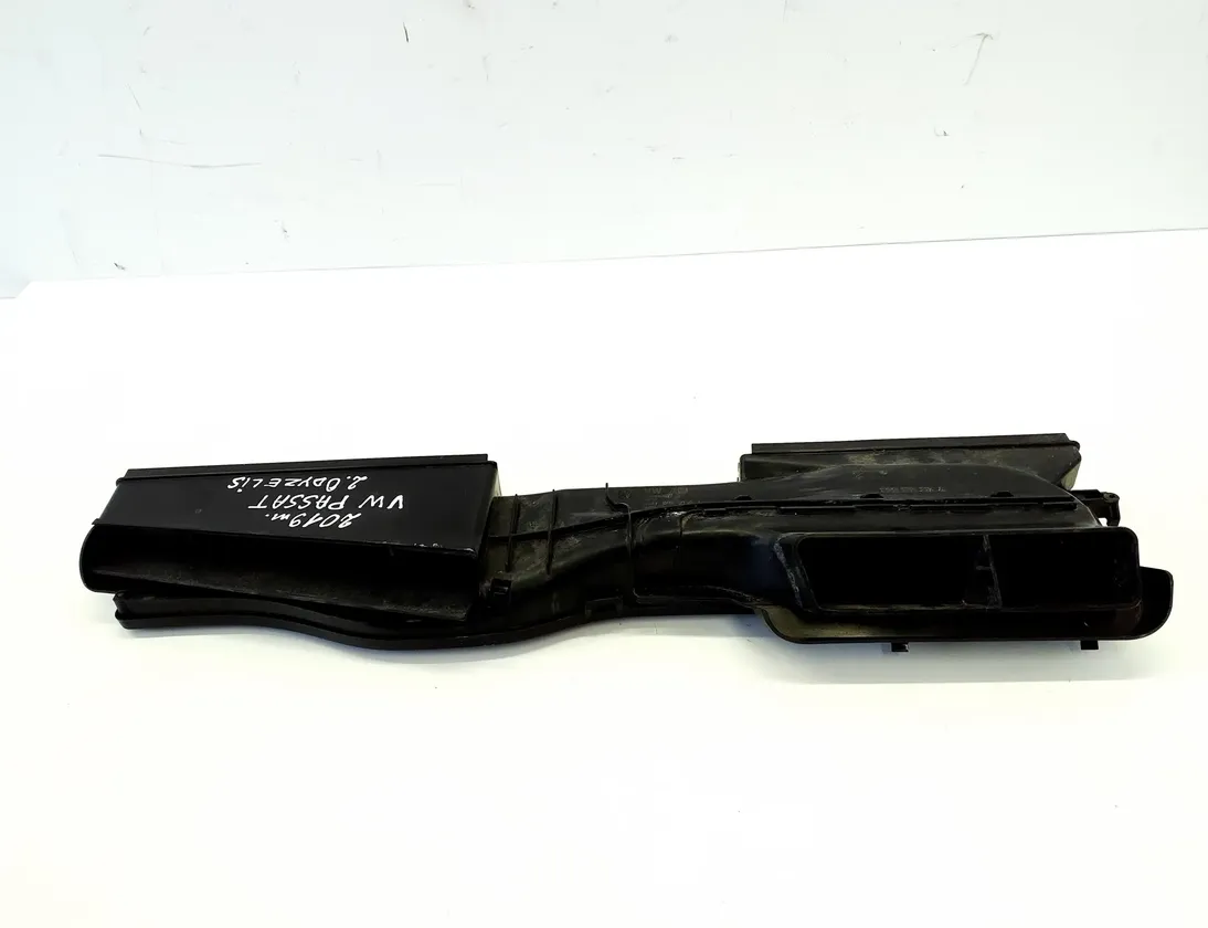 VOLKSWAGEN Passat B8 (2014-2023) ДЕТАЛЬ (ДЕТАЛИ) КАНАЛА ЗАБОРА ВОЗДУХА 5Q0129254E,5Q0129217A 33055911