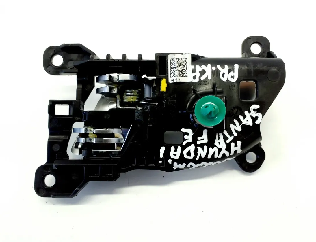 HYUNDAI Santa Fe TM (2018-2024) Ліва передня внутрішня ручка відкривання 35107293