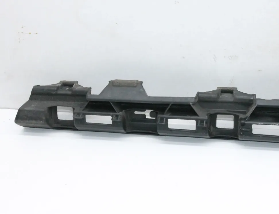 VOLKSWAGEN Passat B8 (2014-2023) Передній правий тримач бічної спідниці 3G0853946 35104409