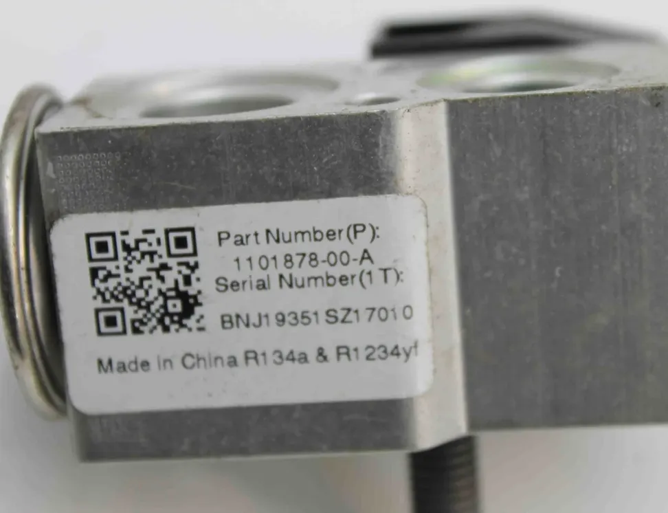 TESLA Model 3 1 generation (2017-2024) КЛАПАН РАСШИРЕНИЯ КОНДИЦИОНЕРА ВОЗДУХА 1101878-00-A 32600082