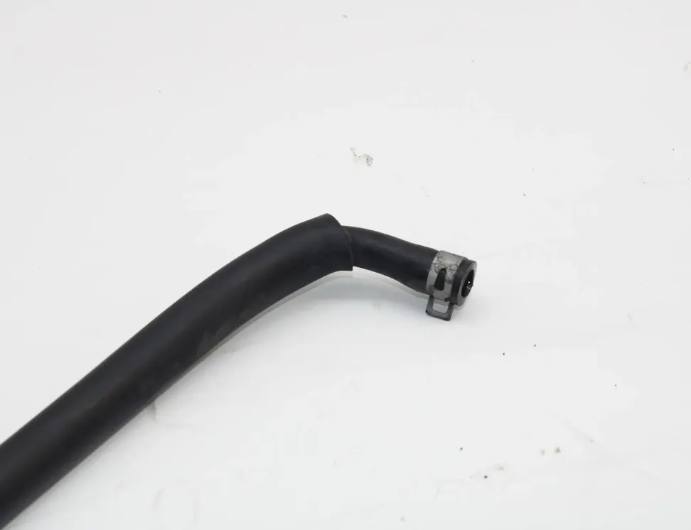 YAMAHA YZF-R Трубопровід правого шланга радіатора охолодження 33461061