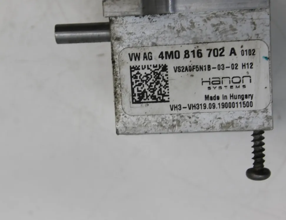 AUDI e-tron 1 generation (2018-2024) КЛАПАН РАСШИРЕНИЯ КОНДИЦИОНЕРА ВОЗДУХА 4M0816702A 33506999