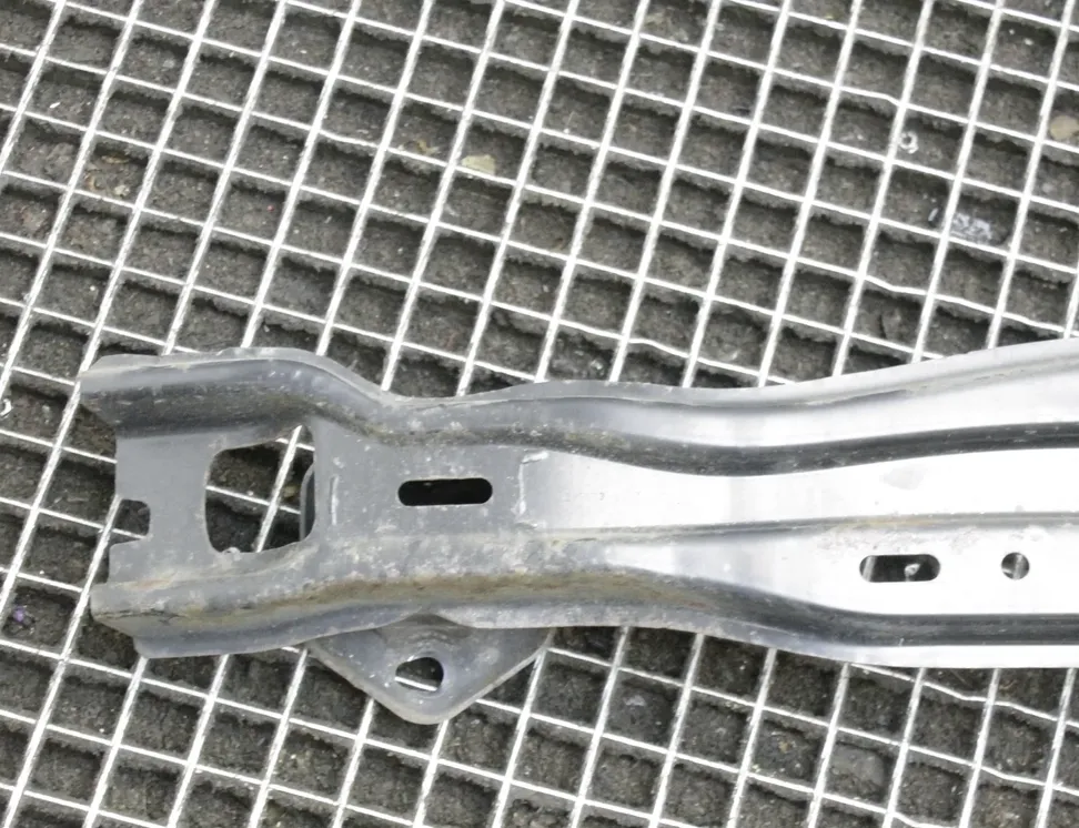 BMW M4 F82/F83 (2013-2020) Усилитель заднего бампера 7285542 33509064