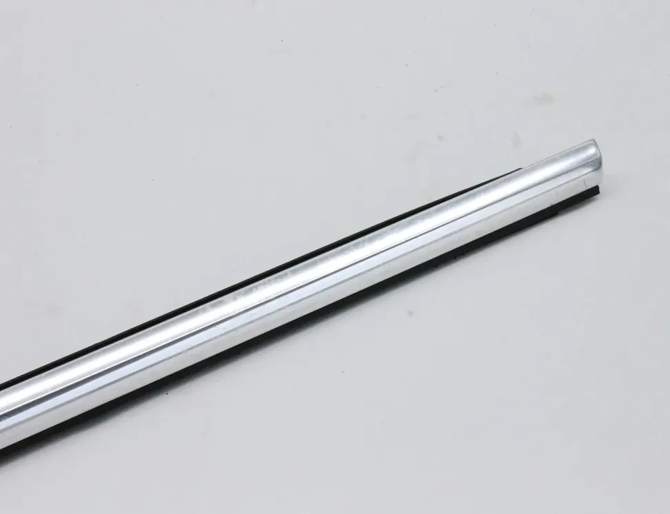 VOLKSWAGEN Passat B8 (2014-2023) Внутрішня вставка задньої двері 3G9839476E 35107577