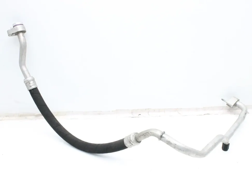 VOLKSWAGEN Passat B8 (2014-2023) Трубки кондиционера 5Q0820743M 35107212