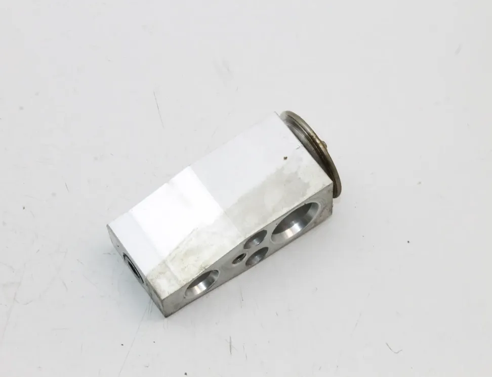 AUDI TT 8S (2014-2024) Клапан расширения кондиционера воздуха 5Q0820679E 34209027