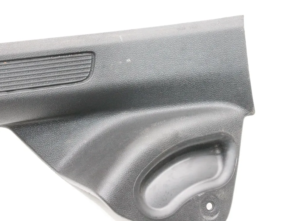 VOLKSWAGEN Passat B8 (2014-2023) Обшивка переднього правого порога 3G0853372L 35104345