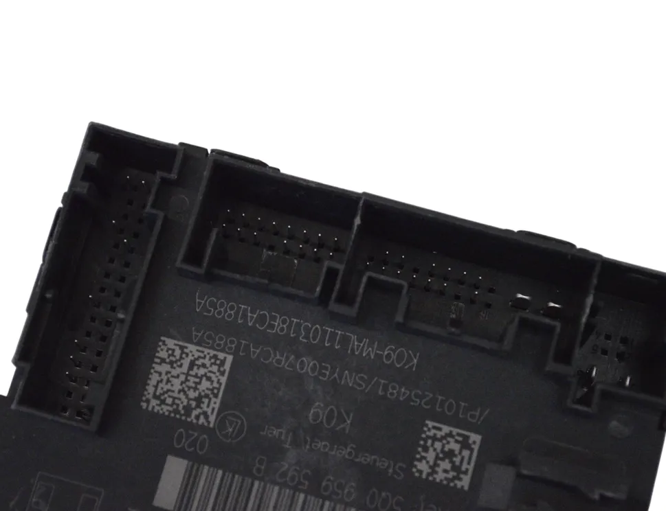 VOLKSWAGEN Passat B8 (2014-2023) Блок управления дверей передние левые 5Q0959592B,5Q0959592E 20578365