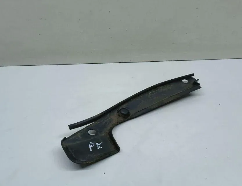 BMW 5 Series E60/E61 (2003-2010) Інші частини моторного відсіку 7034159 33703526