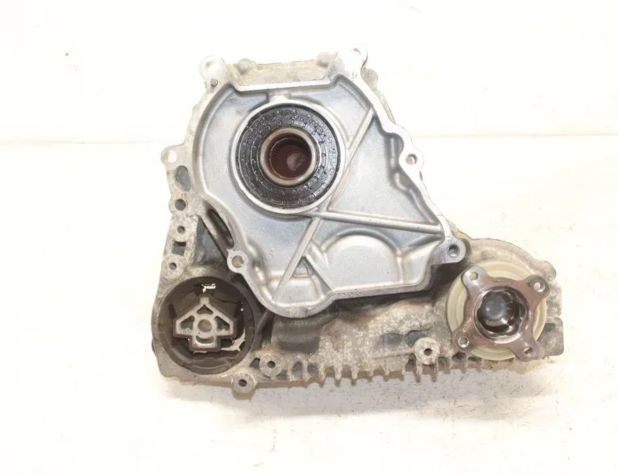 BMW 4 Series F32/F33/F36 (2013-2020) Раздатка 8623346 33285610