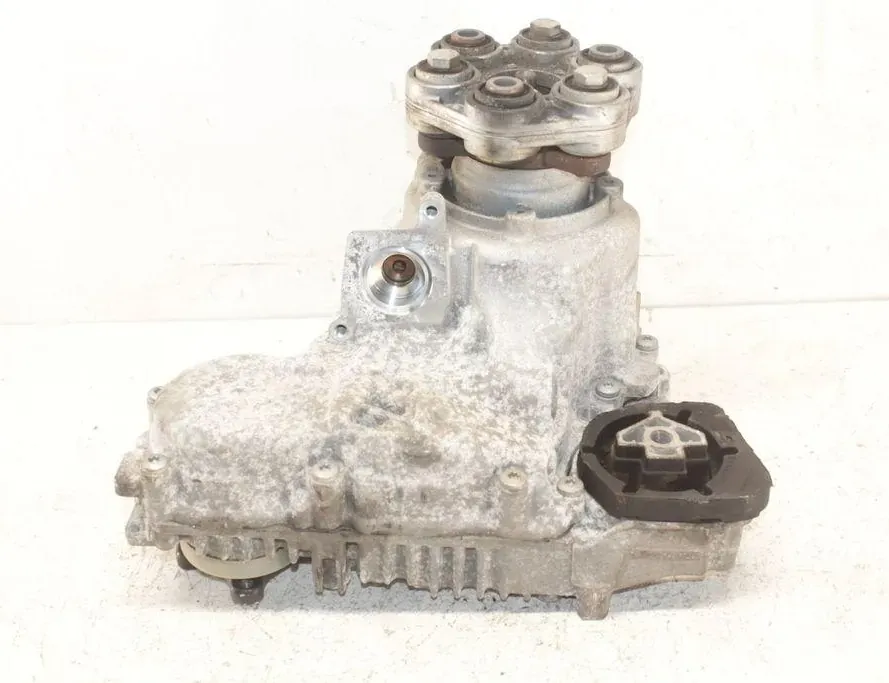 BMW 4 Series F32/F33/F36 (2013-2020) Раздатка 8623346 33285610