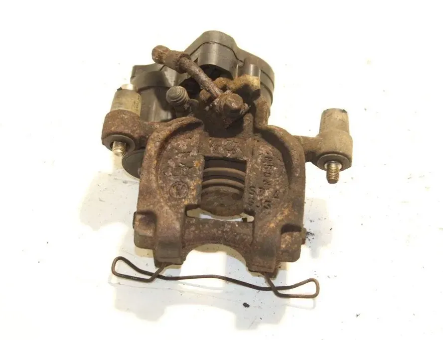 VOLKSWAGEN Golf 8 generation (2019-2023) Задній правий гальмівний супорт 5Q0615406BG 33290874