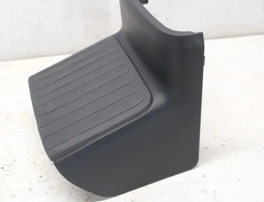 VOLVO XC60 2 generation (2017-2024) Оздоблення центральної консолі 33300306