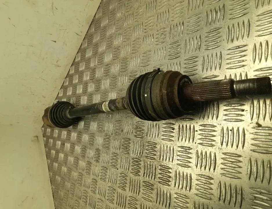 TESLA Model X 1 generation (2015-2024) Полуось передняя правая 102711500D 33504879