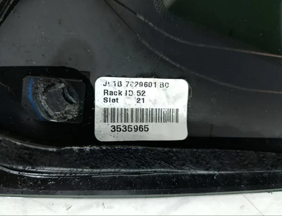 FORD USA Заднє кузовне скло ліве JL1B7829601BC 33520232