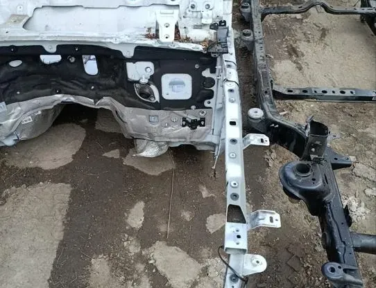 JEEP Wrangler JK (2006-2018) Ліва передня чверть 34904812