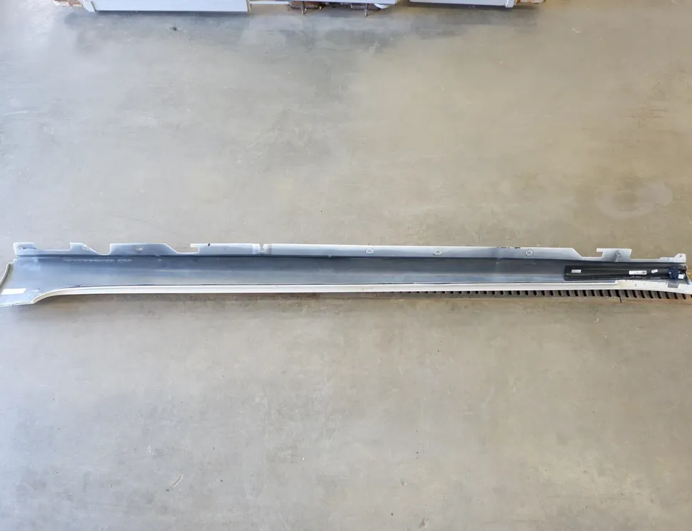 BMW 7 Series G11/G12 (2015-2023) Права пластикова облицювальна панель порогу 8065170,8059980,7853912,7370180 35106403