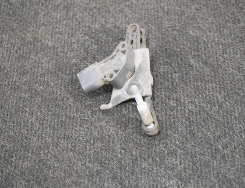 AUDI A5 Sportback F5 (2016-2024) Датчик уровня высоты задний левый 4M0907503 10664807