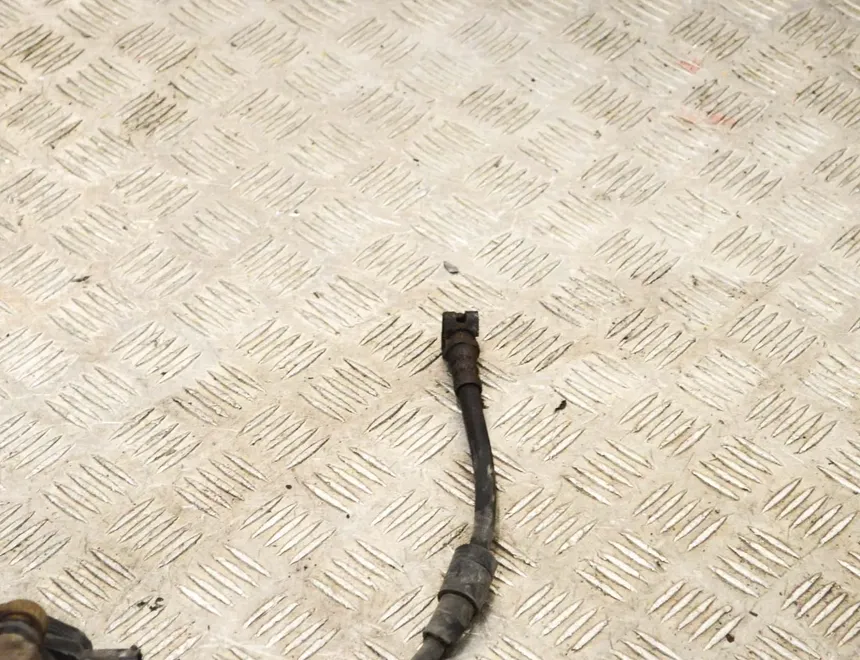 AUDI A5 8T (2007-2016) Задній лівий гальмівний супорт 32347485 15530745