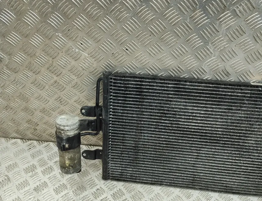 VOLKSWAGEN Golf 4 generation (1997-2006) Радиатор кондиционера 1J0820411D 27820918