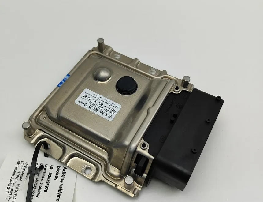 MERCEDES-BENZ C-Class W205/S205/C205 (2014-2023) Блок управления AdBlue A0009003313 30395978