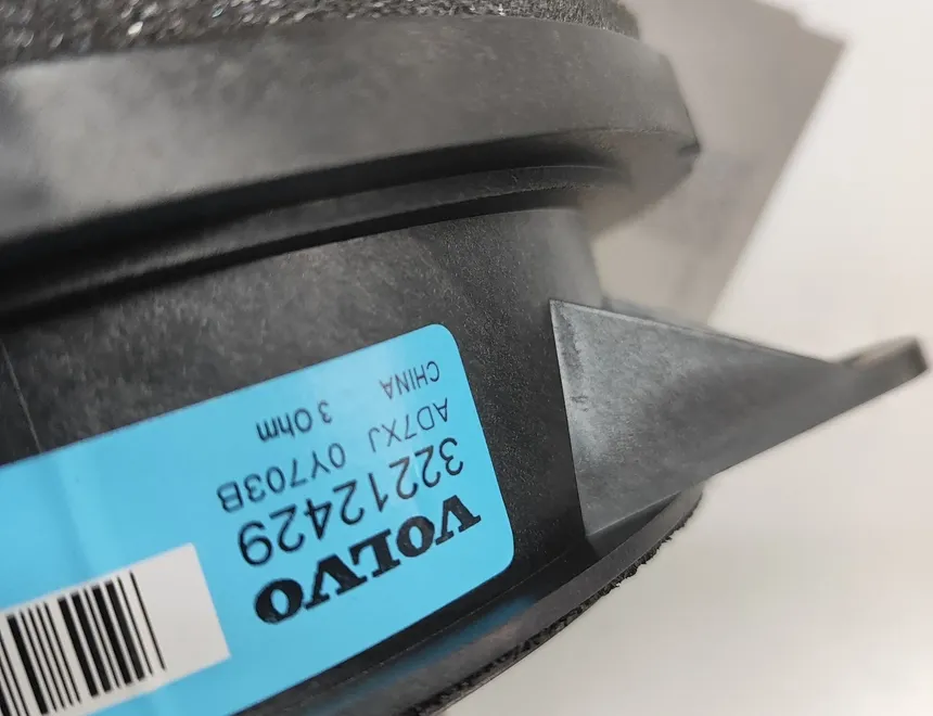 VOLVO XC60 2 generation (2017-2024) Гучномовець передньої правої двері 32212429 30429260