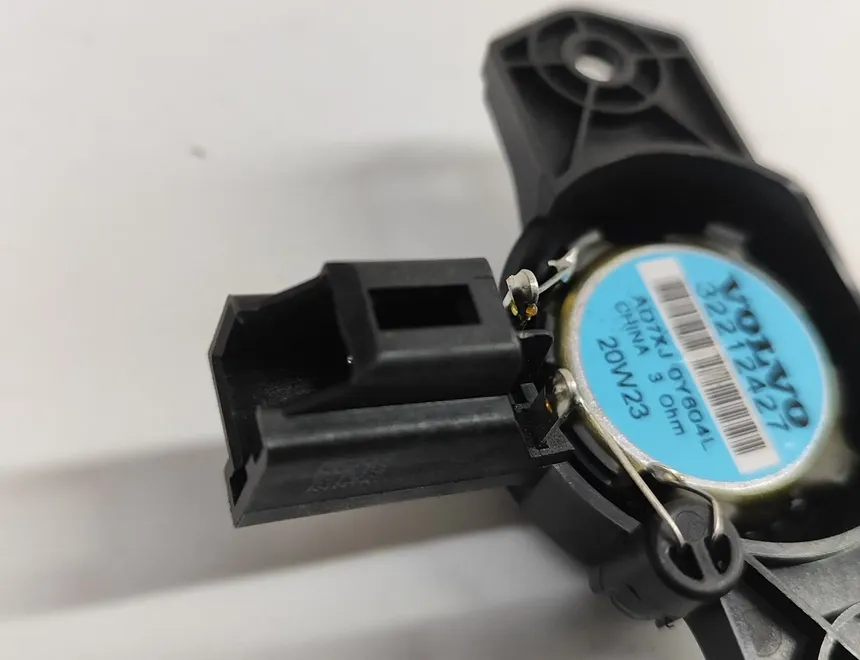 VOLVO XC60 2 generation (2017-2024) Звуковий динамік задньої правої двері 32212427 30429639