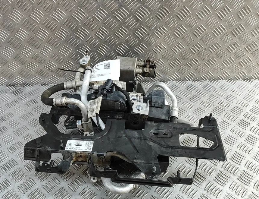 VOLKSWAGEN Golf 7 generation (2012-2024) Кондиционер-осушитель воздуха 4M0816682D,5QE820018B,5QE820017B,5QE819030A,4M0816703B,5QE971032,5QE820037H 31035893