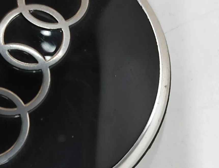 AUDI Колісні ковпаки 81A601170A,81A601170 31195027