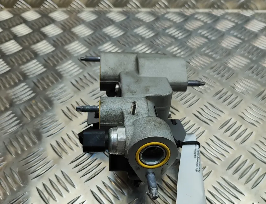 VOLVO XC40 1 generation (2017-2024) КЛАПАН РАСШИРЕНИЯ КОНДИЦИОНЕРА ВОЗДУХА 32373474 32041050