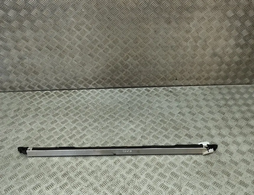 VOLVO V60 2 generation (2018-2023) Держатель радиатора 32318509 32143627