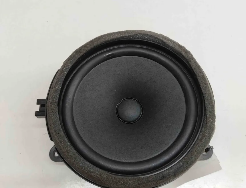 VOLVO V60 2 generation (2018-2023) Гучномовець передньої правої двері 32212429 32396044