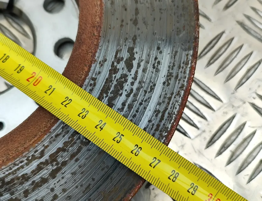 VOLKSWAGEN Caddy 4 generation (2015-2020) Диск тормозов задний правый 5Q0615601D 33324913