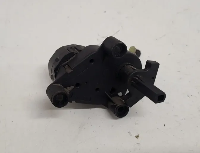 FORD Galaxy 1 generation (1995-2006) Двигун повітряної заслінки 7M2907511 33364976