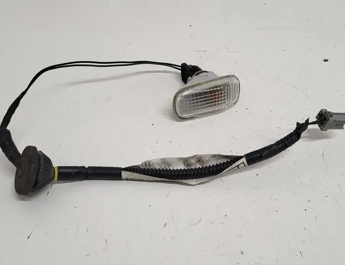 HONDA Civic 7 generation (2000-2005) Передній правий поворотник 33540929