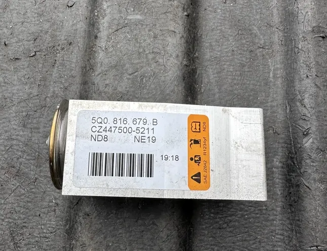 AUDI A4 B9/8W (2015-2024) КЛАПАН РАСШИРЕНИЯ КОНДИЦИОНЕРА ВОЗДУХА CZ4475005211,5Q0816679B 31408330