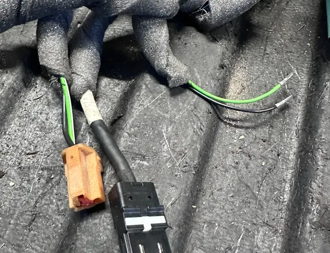 LAND ROVER Discovery 5 generation (2016-2024) Інша проводка лом KY3214B042,KY3214B042CXD,15013103,HY3214D202DC,PORANKIOLAIDAI 33492884