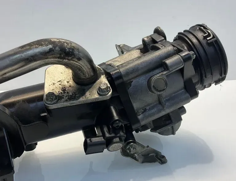 MERCEDES-BENZ CLS-Class C219 (2004-2010) Дроссельная заслонка A6420900070 33342885