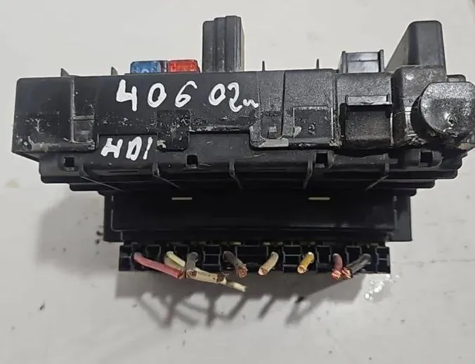 PEUGEOT 406 1 generation (1995-2004) Блок запобіжників 31641780,9650663880,BSMB5 34696749