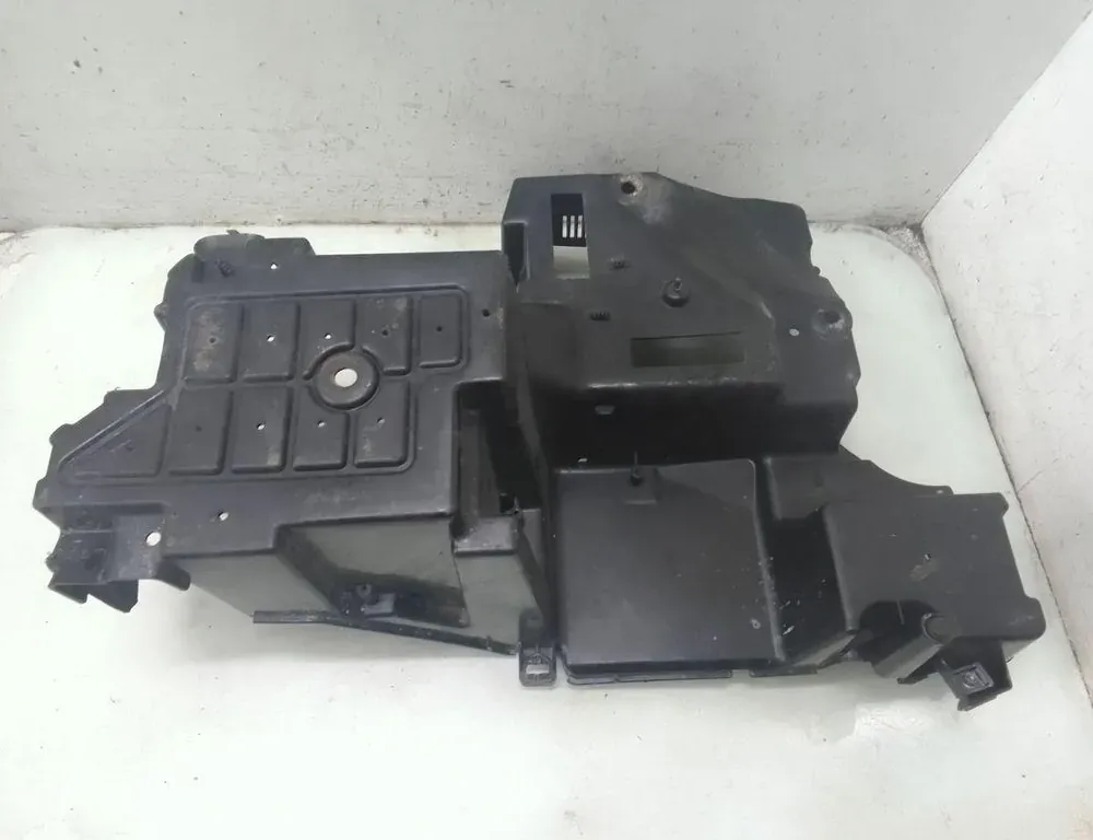 CITROËN C5 2 generation (2008-2017) Кришка блоку запобіжників 96867322080 35082184