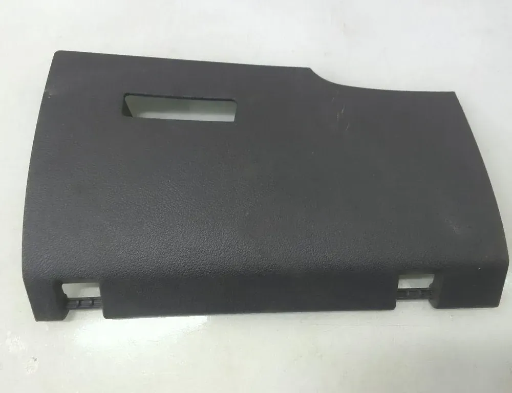 VOLKSWAGEN Caddy 3 generation (2004-2015) Кришка блоку запобіжників 2K1858925 35082654