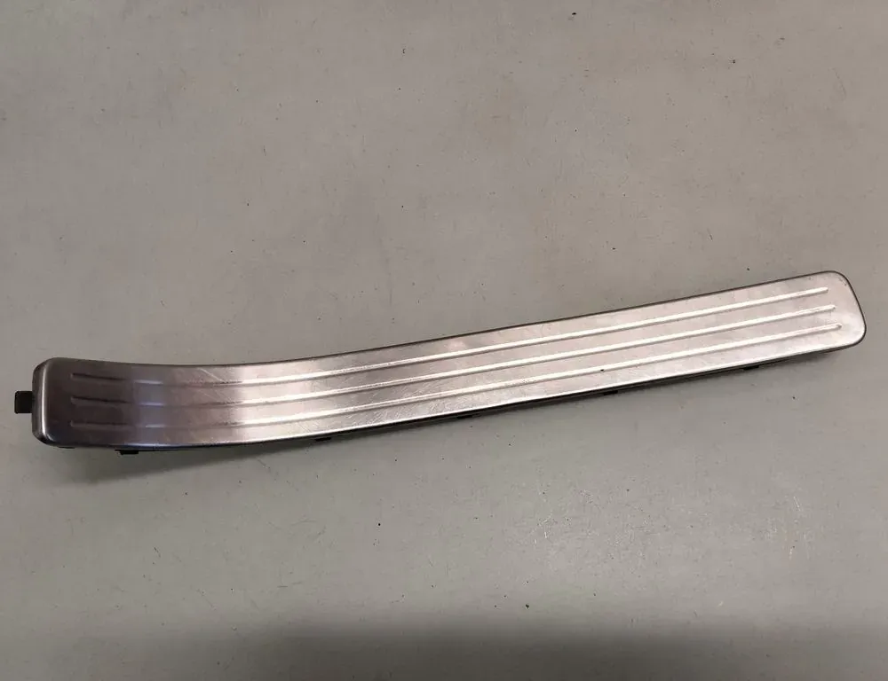 PORSCHE Cayenne 955 (2002-2010) Обшивка заднього лівого порога 7L0853793 35072290