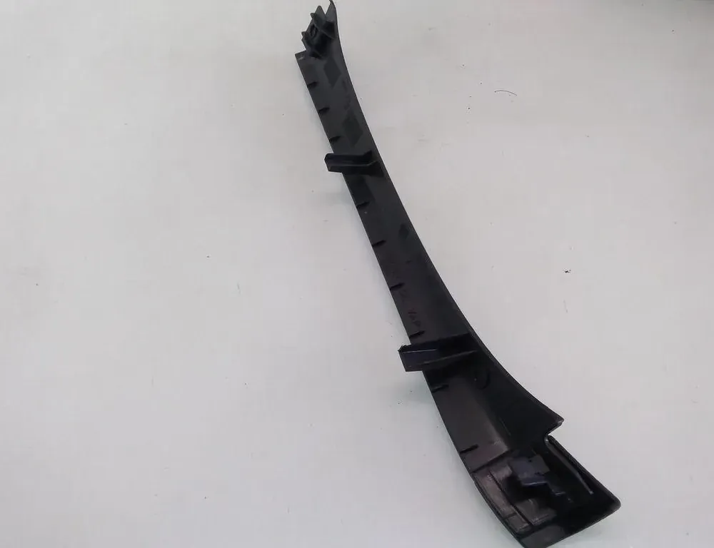 VOLKSWAGEN Passat B6 (2005-2010) Обшивка переднього правого порога 3C0868237 35099957