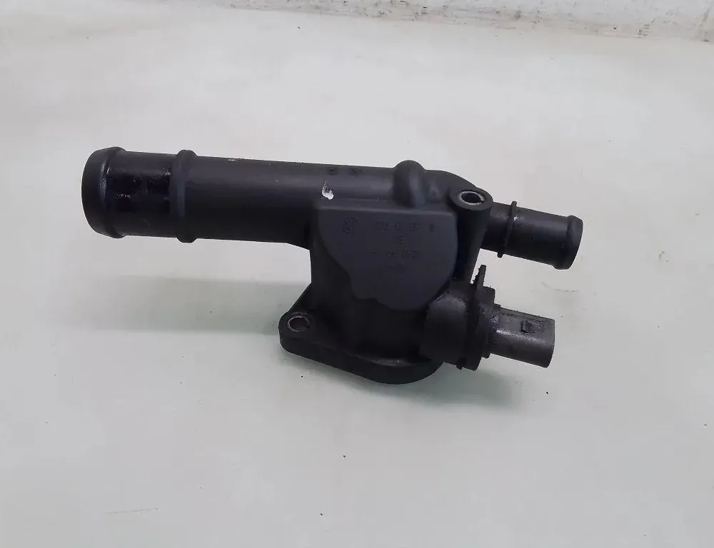 VOLKSWAGEN Passat B6 (2005-2010) Термостат 03G121132 35071915