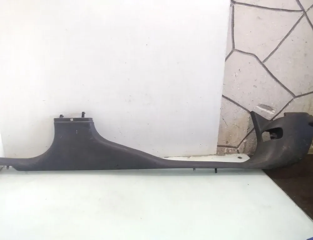 FORD Fiesta 5 generation (2001-2010) Панель передніх лівих дверей 35100244