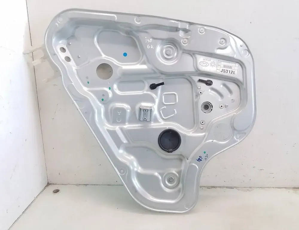 HYUNDAI i30 FD (1 generation) (2007-2012) Віконний підйомник лівої задньої двері 834702L020 35080049