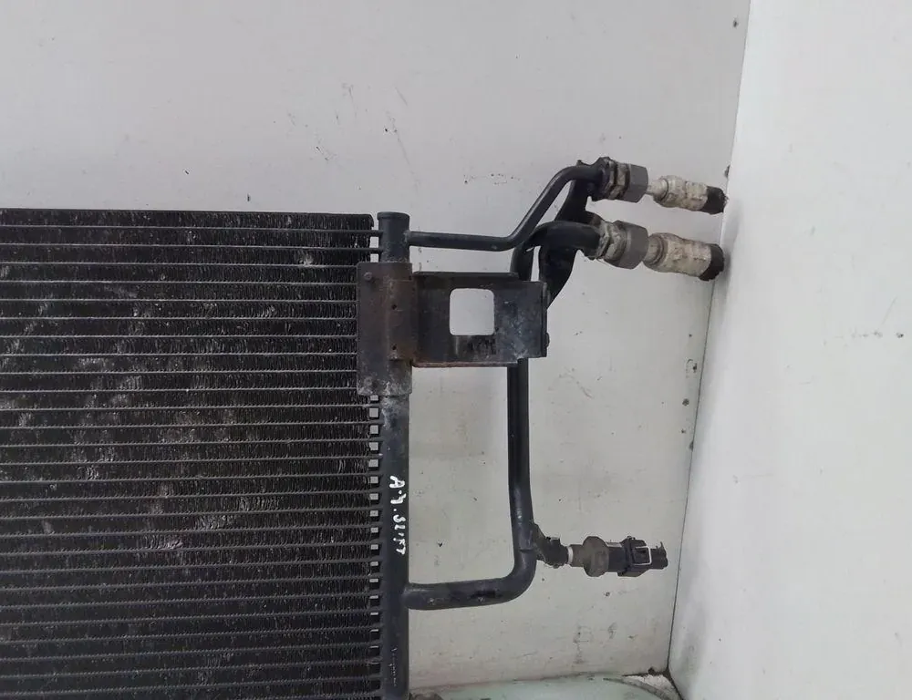 AUDI A4 B5/8D (1994-2001) Радиатор кондиционера 8D0260401D 35079195